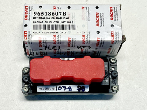 660607